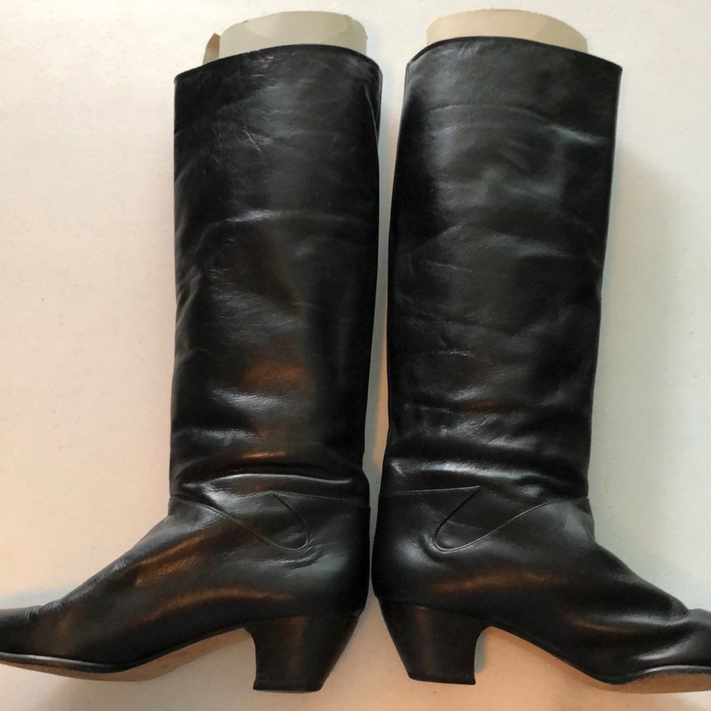 Vintage Black Heeled Boots - Picture 3 of 13
